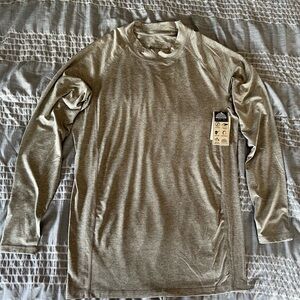 UPF 50 Grey Long Sleeve Dry Fit Performance Athletic Shirt Unisex Large NWT